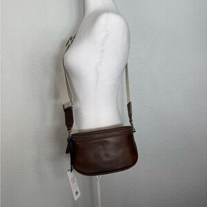 NWT Andar Waymaker Brown Leather Crossbody Bag Travel Casual Minimalist